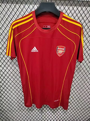 25/26 Arsenal T is blood red S-4XL