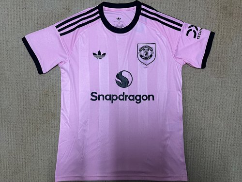 2526 Man U goalkeeper, in pink S-4XL