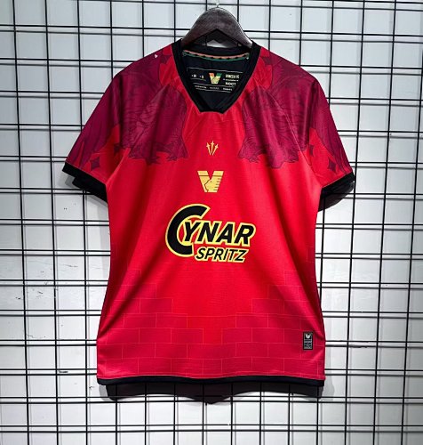 25-26 Venice Three Guest Red S-4XL